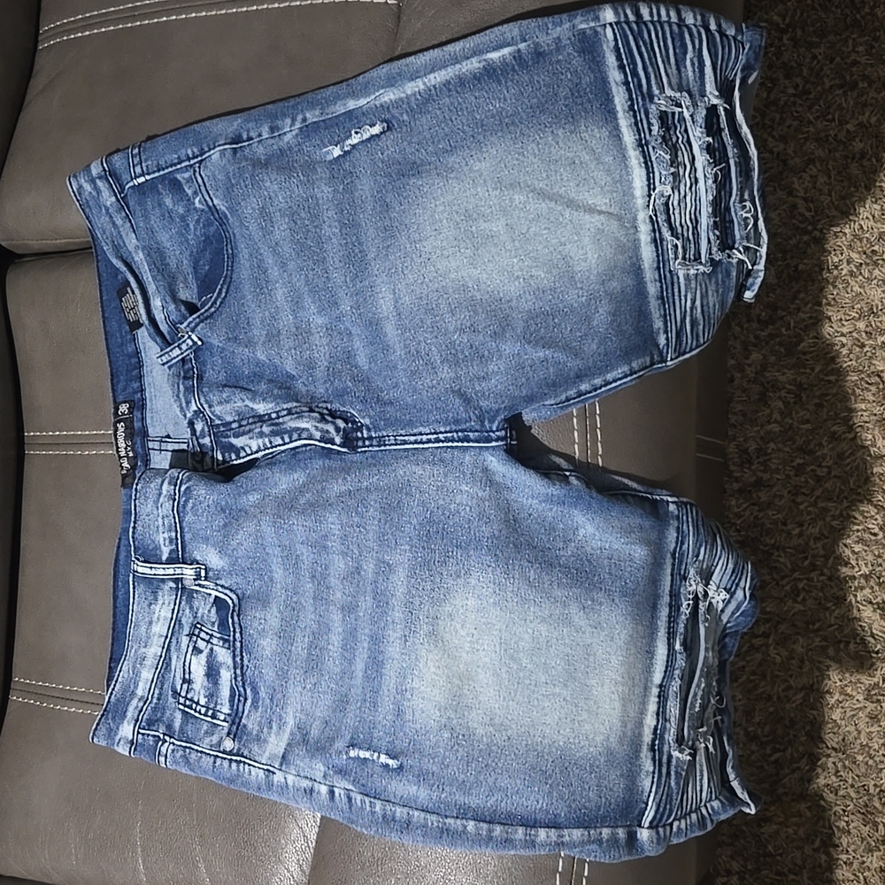 Size 38 shorts